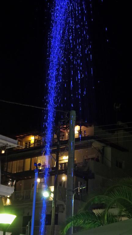 House Roula Hotel เนโอสมาร์มาราส ภายนอก รูปภาพ