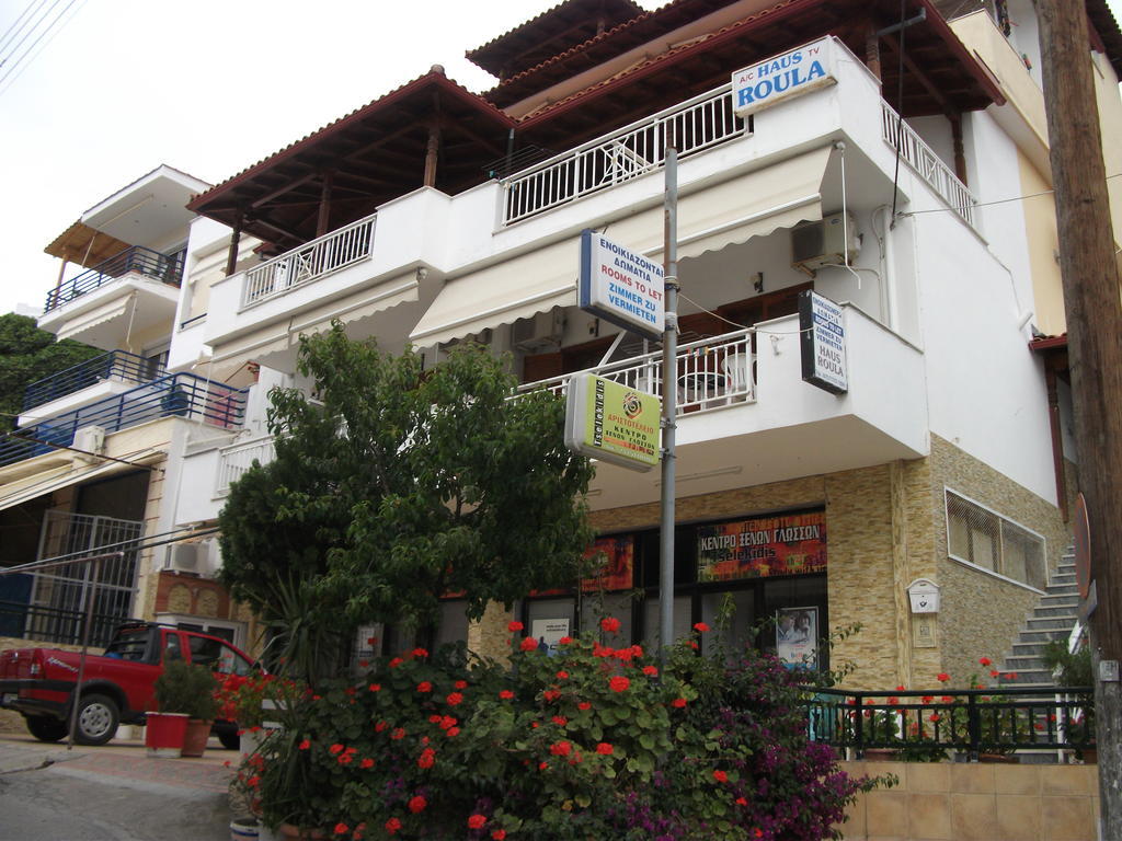 House Roula Hotel เนโอสมาร์มาราส ภายนอก รูปภาพ